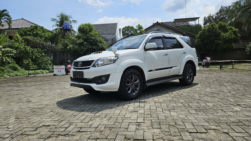 Dijual [CASH] (KM65rb) Toyota Fortuner 2.5  VNT TRD 2015