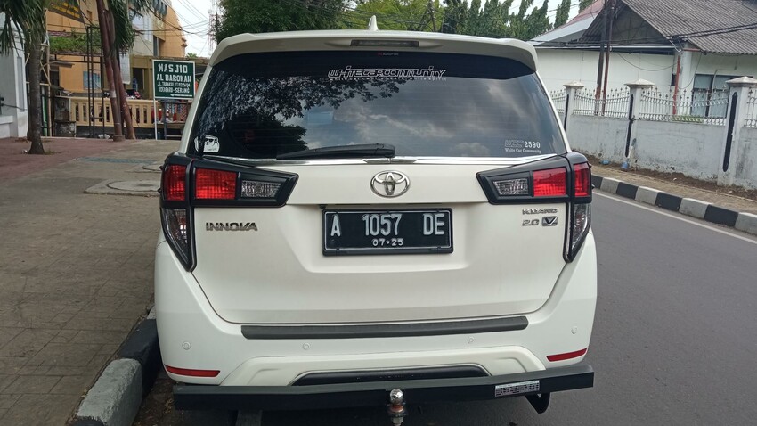 Toyota Kijang Innova 2016 Bensin