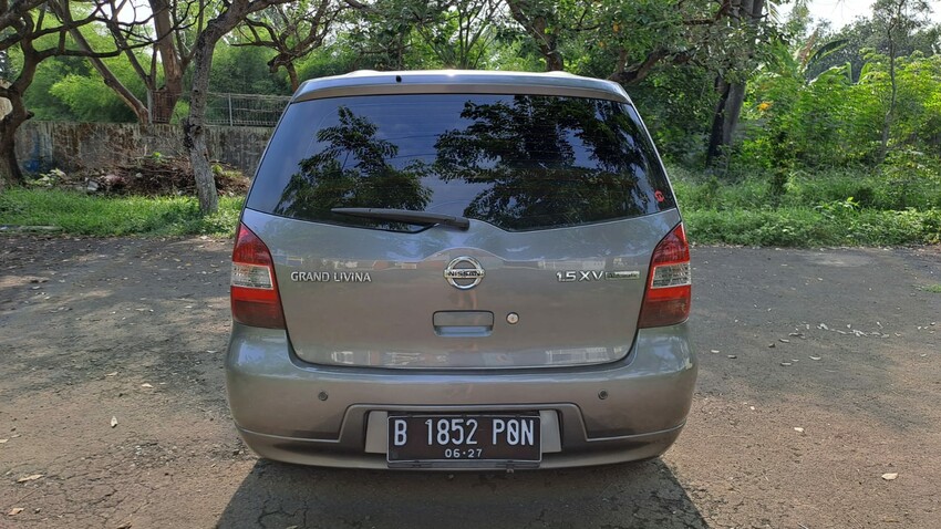 Nissan Grand livina 2012 Bensin