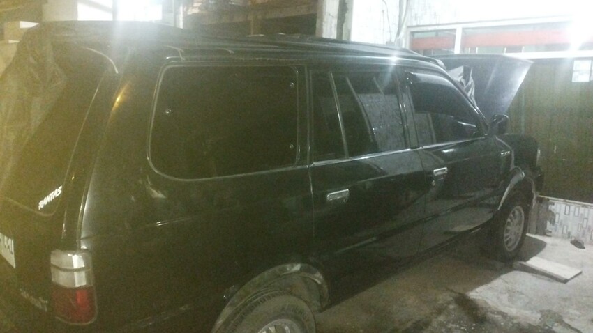 Kijang lsx 2002