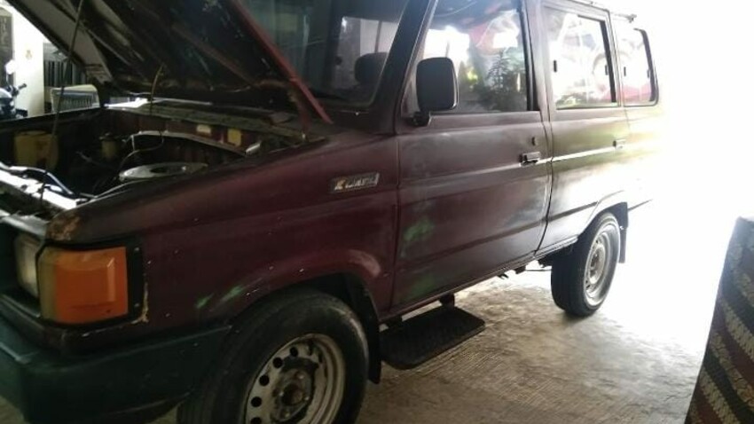 Toyota Kijang 1986 Bensin