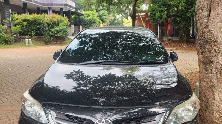 Toyota Corolla Altis 2011 Bensin