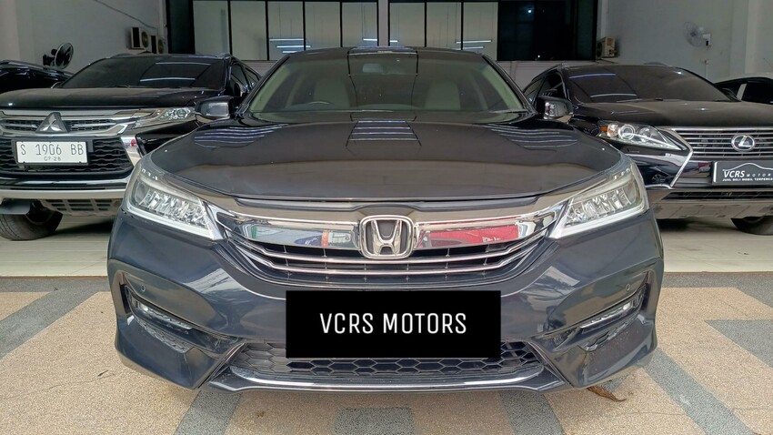 Honda Accord VTIL 2018 Matic KHUSUS yang cari kondisi SUPER ISTIMEWA