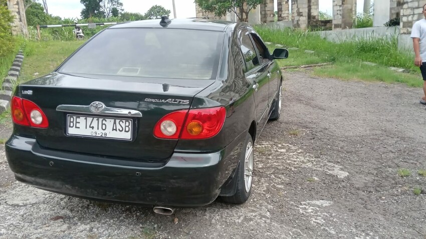 Toyota Corolla Altis 2001 Bensin