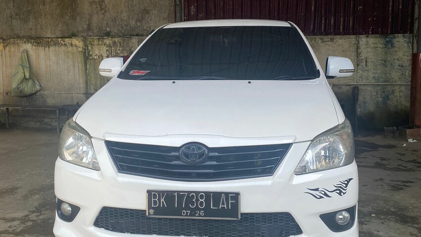 Toyota Kijang Innova 2012 Diesel