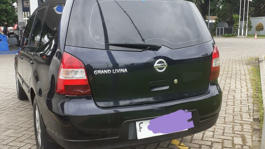 Nissan Grand livina 2010 Bensin