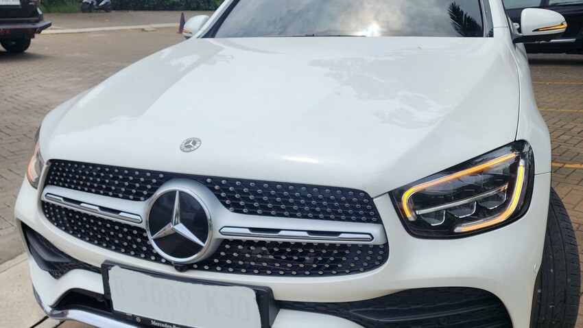 Mercedes-Benz GLC200 2020 Bensin