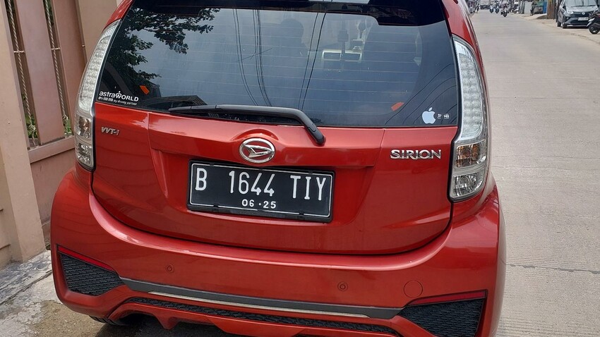 Daihatsu Sirion 2015 Bensin