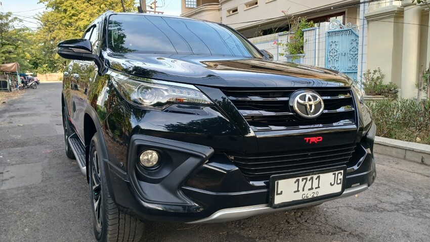 Toyota Fortuner 2.4 VRZ A/T 2019