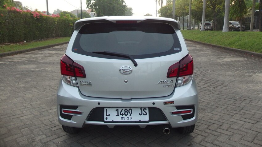 DAIHATSU AYLA 1.2 R DELUXE 2018 METIK