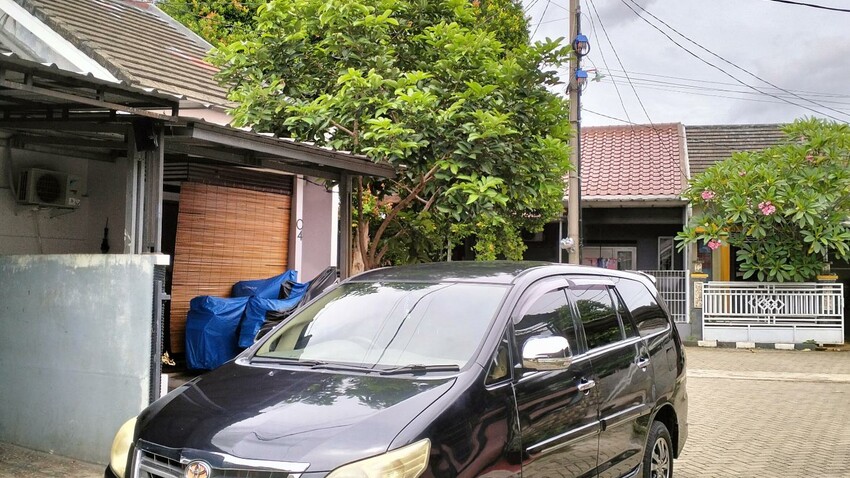 Toyota Kijang Innova 2008 Bensin