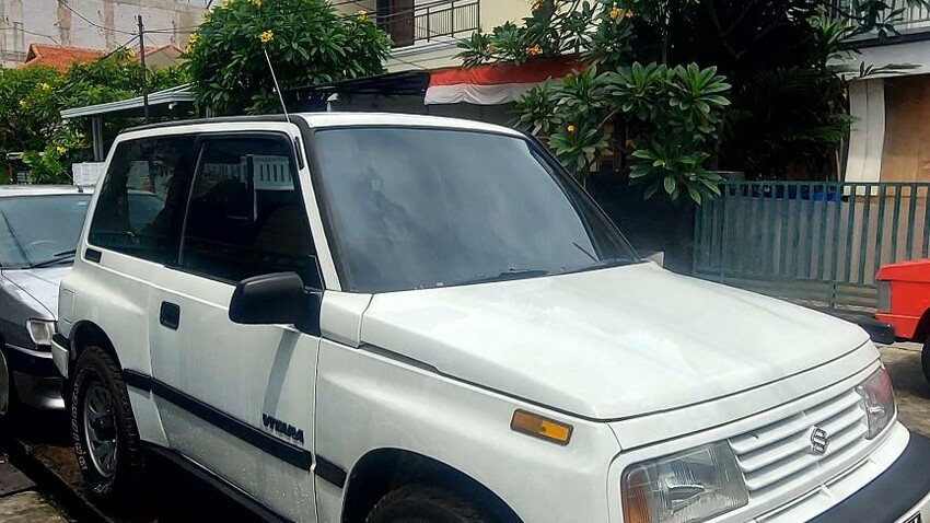 Suzuki Vitara 4X4 SWB A/T 1994