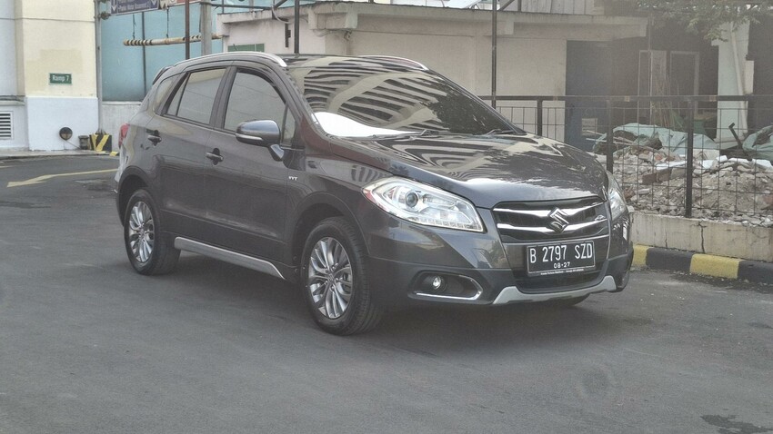 Suzuki SX4 S-cross matic thn 2017 spr istmewa