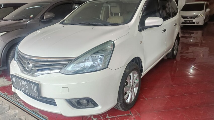 Nissan Grand livina SV 2014 manual