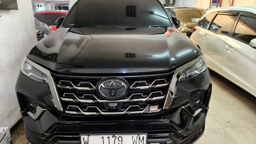 [Gress Mobil Kutisari] FORTUNER VRZ GR DSL A/T 2023 SPT BARU