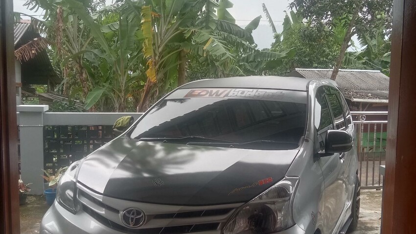 Toyota Avanza 2012 Bensin