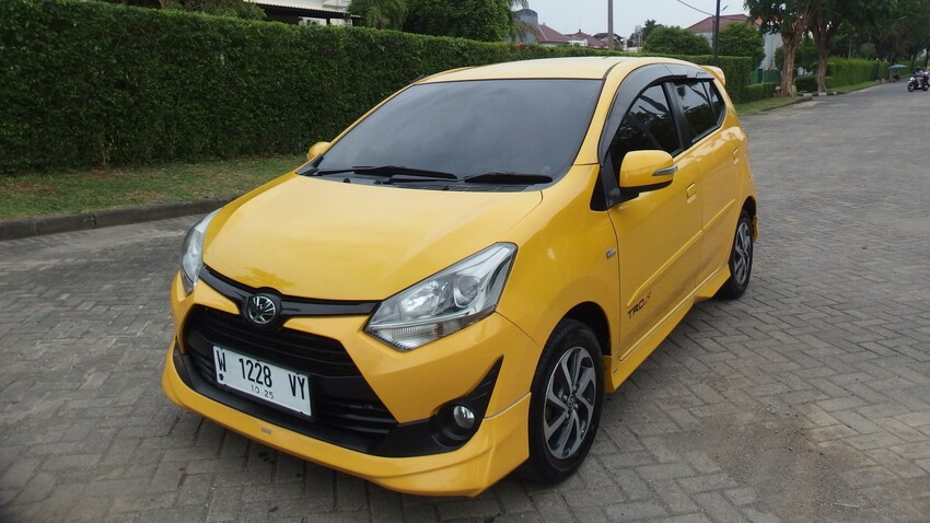 TOYOTA AGYA 1.2 TRD 2020 METIK