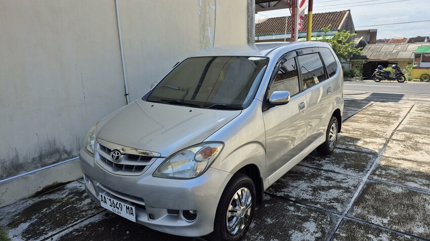 Toyota Avanza 2007 Bensin