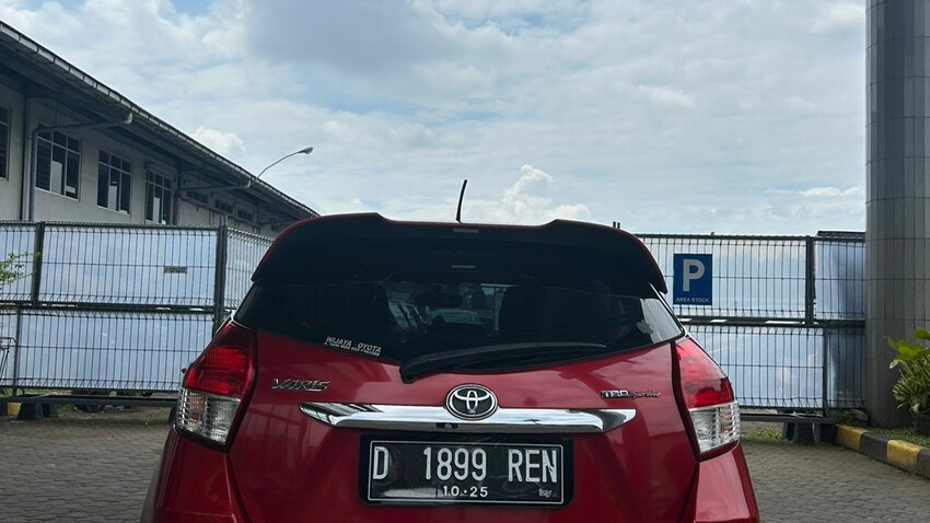 Toyota Yaris TRD Sportivo AT 2015