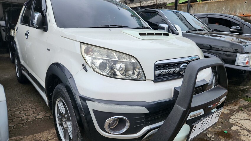 Daihatsu Terios 2014 Bensin