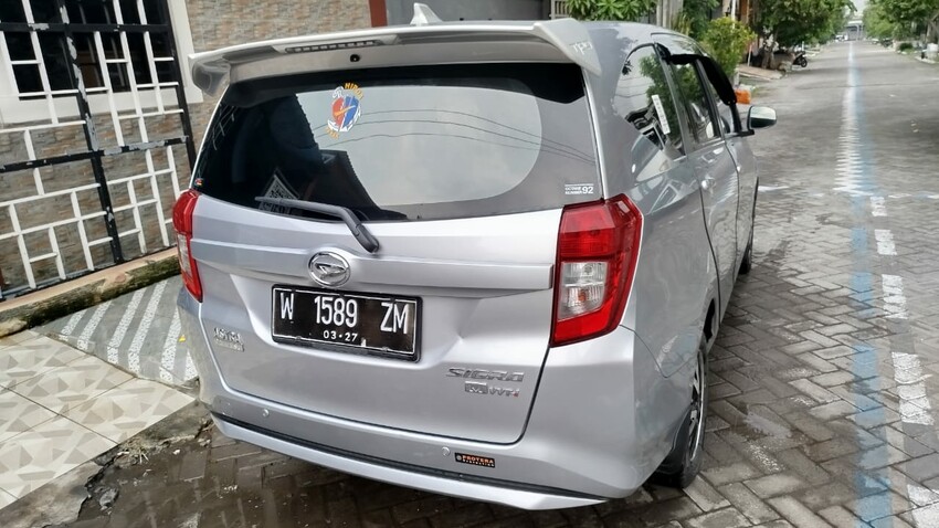 Daihatsu Sigra 2022 Bensin Pemakaian Pribadi Tinggal Pake KM Rendah