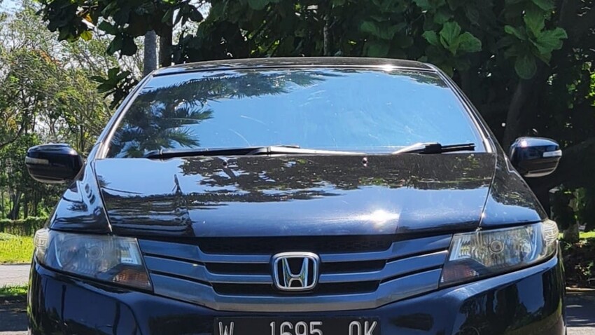 DP 15 jt Honda New City 1.5 E AUTOMATIC 2010 Bensin