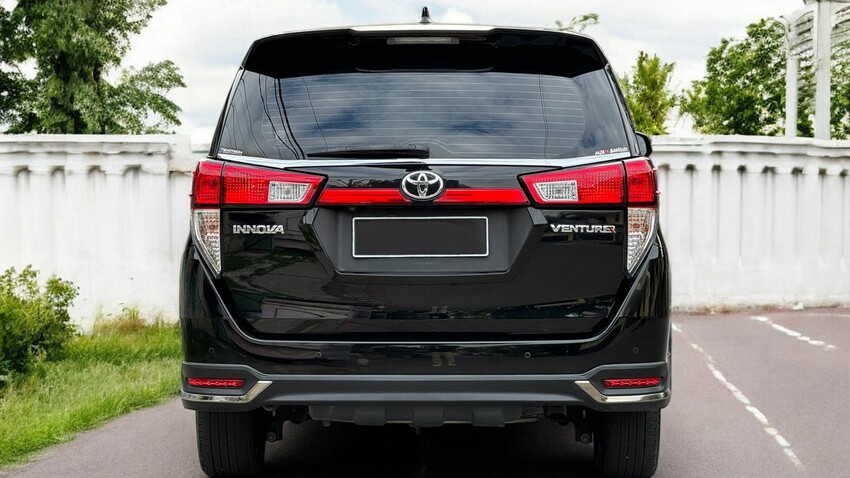 Toyota Kijang Innova 2022 Diesel