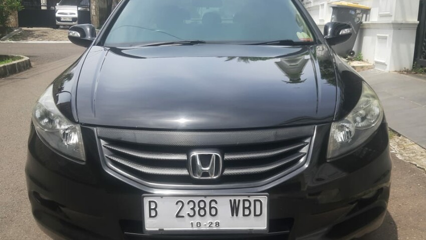 Honda Accord 2012 Bensin