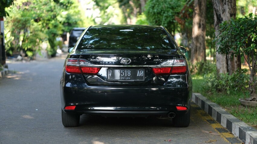 Toyota Camry 2015 Bensin