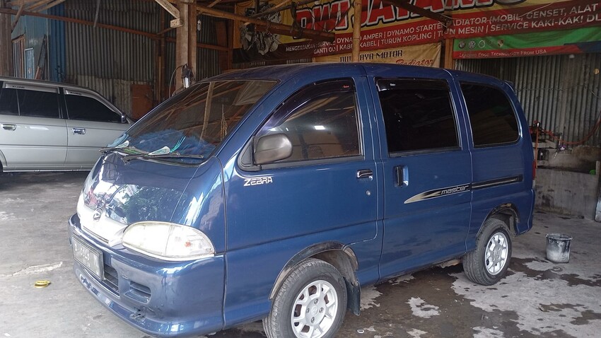 Daihatsu Zebra 2006 Bensin