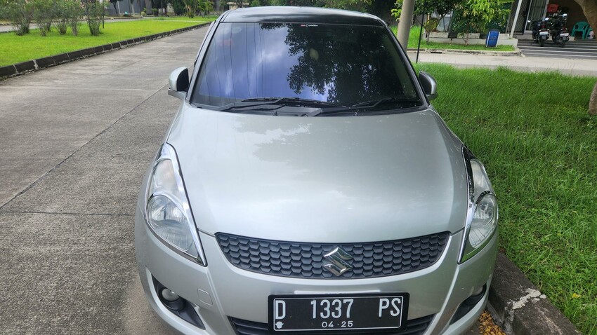 Suzuki Swift 2013 Bensin