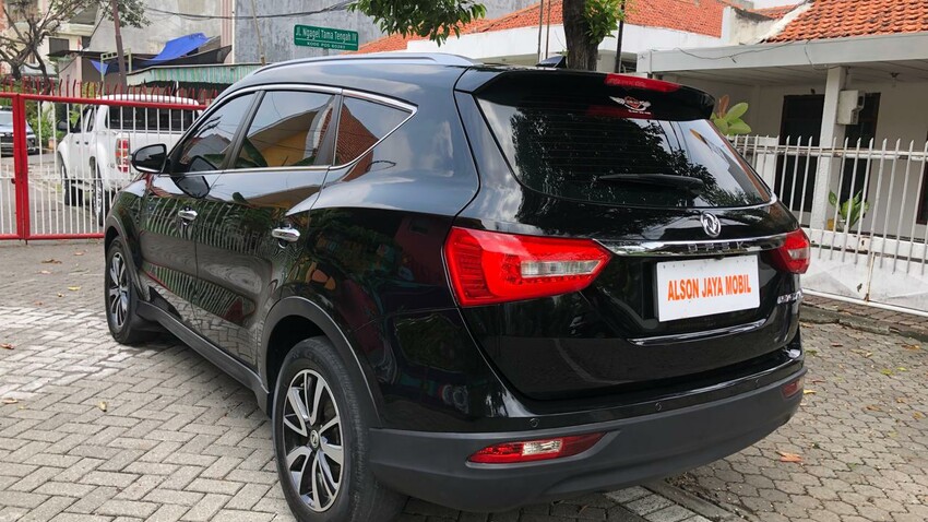 DFSK Glory 580 1.5 Turbo Sunroof 2018