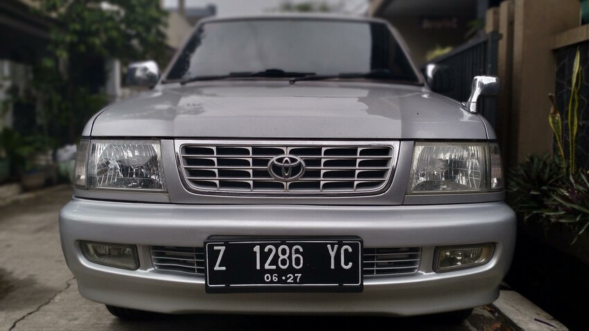 Toyota Kijang 2002 Bensin