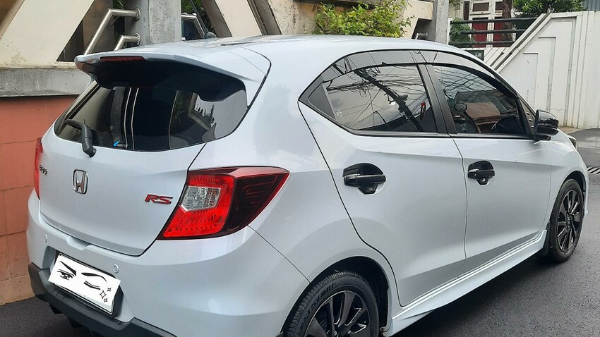 BRIO RS matic 2023 tipe tertinggi seperti baru km 6000 milik pribadi