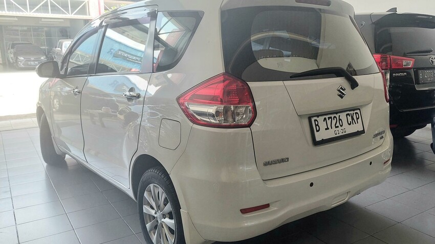 DP 15 aja, ERTIGA GL AT' 2014 PUTIH