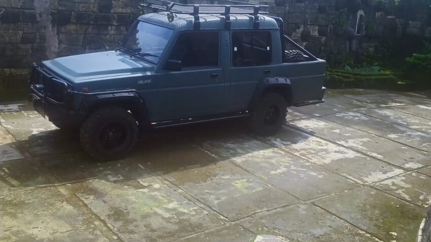 Daihatsu Hiline F70 2001