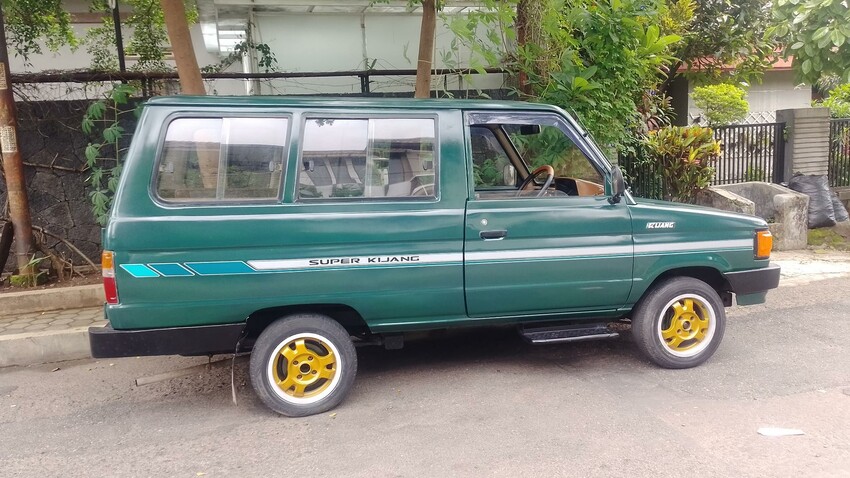 Toyota Kijang 1992 Bensin