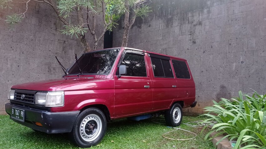 Toyota Kijang 1992 Bensin