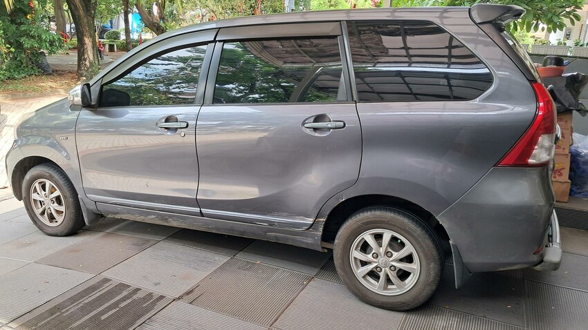 Toyota Avanza 2012 Bensin