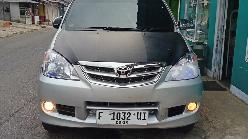 Toyota Avanza 2009 Bensin