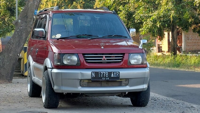 Mitsubishi Kuda 1999 Bensin