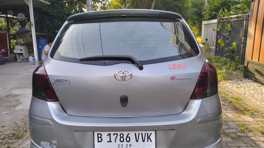 Toyota Yaris 2009 Bensin