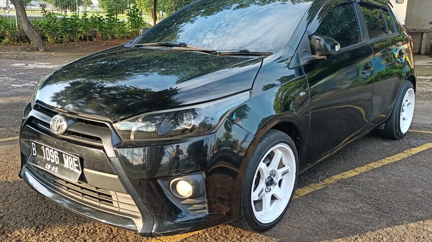 Toyota Yaris 2015 Bensin