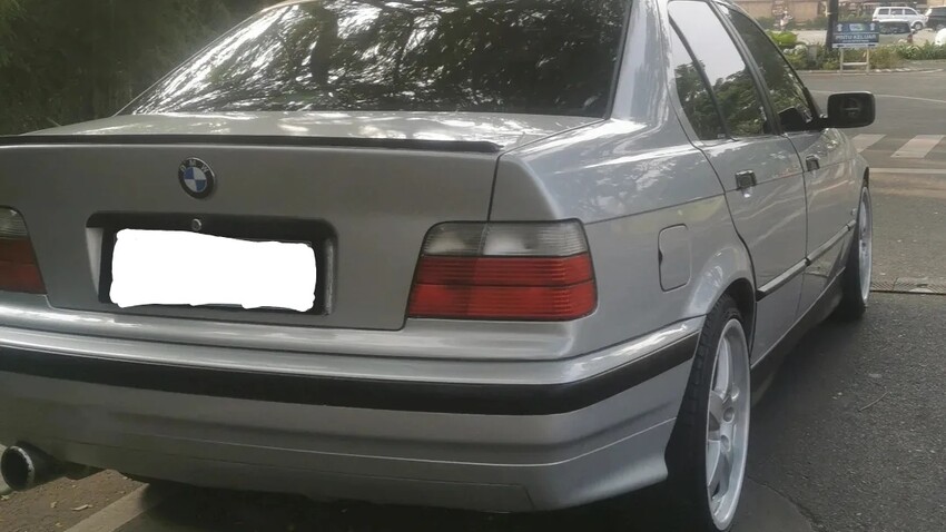 BMW 318i 1997 Bensin