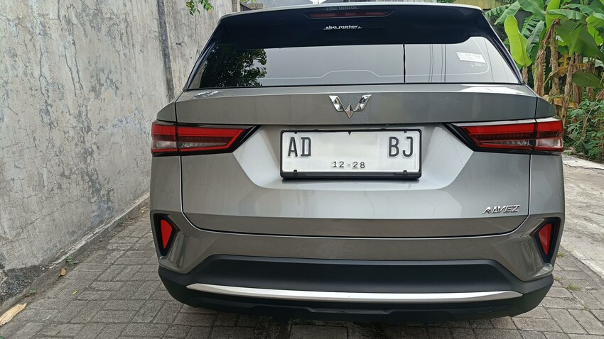 Wuling Alvez SE 1.5 MT 2023 Bensin