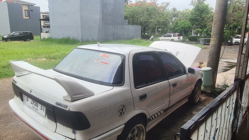 Mitsubishi Lancer 1991 Bensin