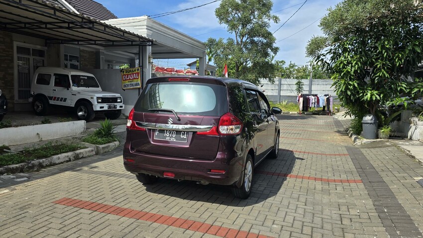 Suzuki Ertiga GX matic 2013 siap pakai