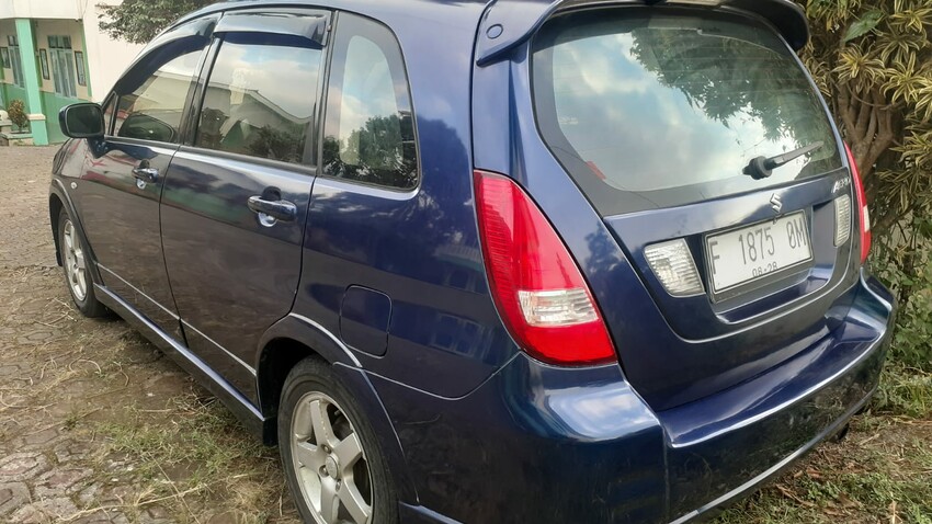 Suzuki Aerio Facelift 2004 Bensin navy