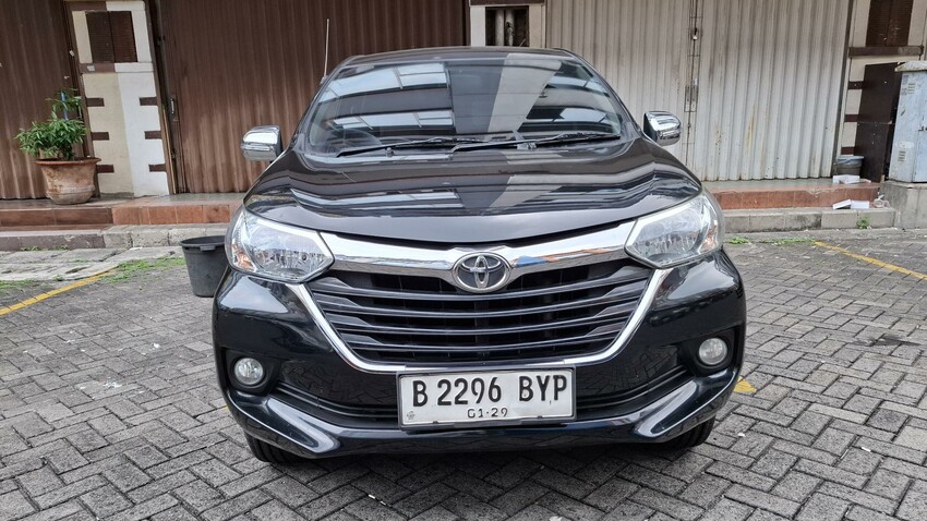 Toyota  Avanza G AT 2018 Pajak Panjang..