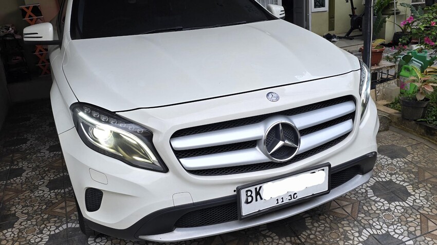 Mercedes-Benz GLA200 2016 Bensin